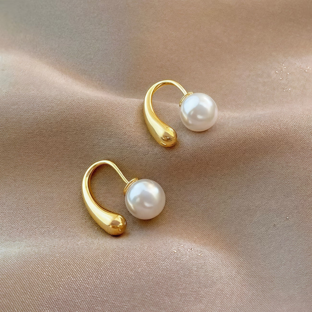 Minimalist Arc Pearl Earrings
